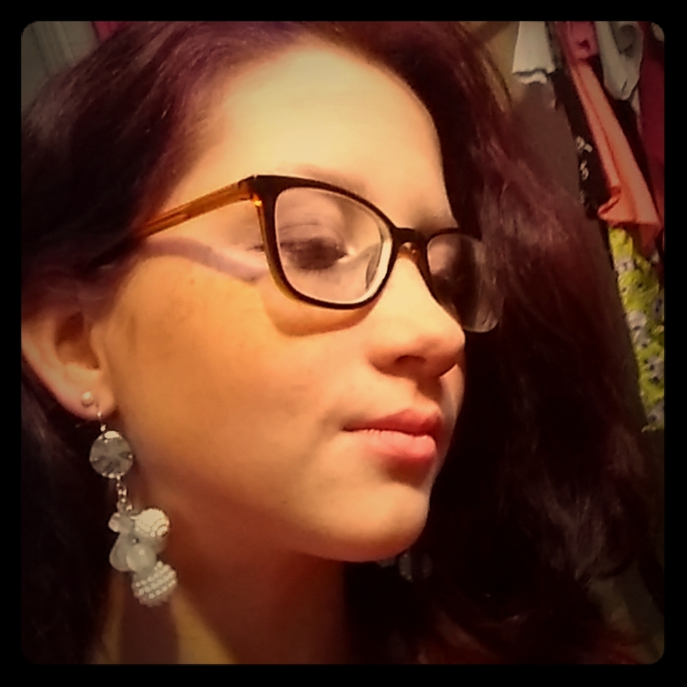 Holliday earrings